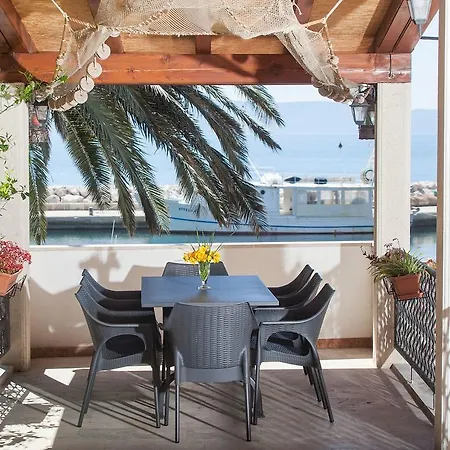 Apartment Villa Ribar Podgora (Split-Dalmatia)