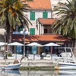 Villa Ribar * Podgora (Split-Dalmatia)