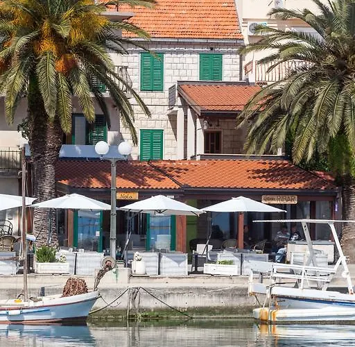 Ribar * Podgora (Split-Dalmatia)